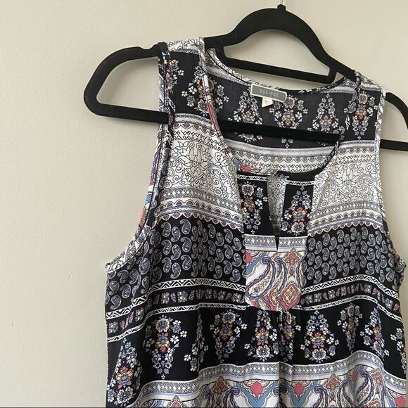 Pleione-paisley Floral Printed Tank Top (Size:Small) - Picture 3 of 7